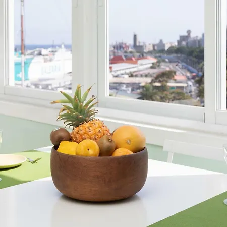 Frontline Cruz With Sea View