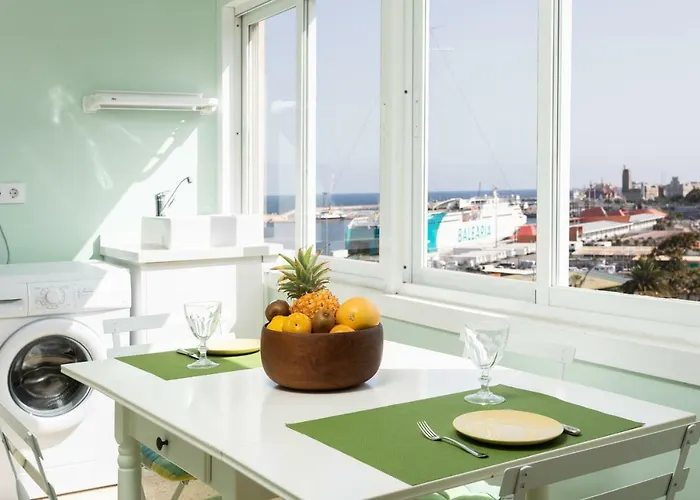 Frontline Cruz With Sea View