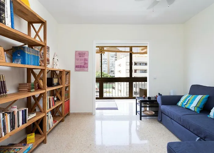 Frontline Cruz With Sea View